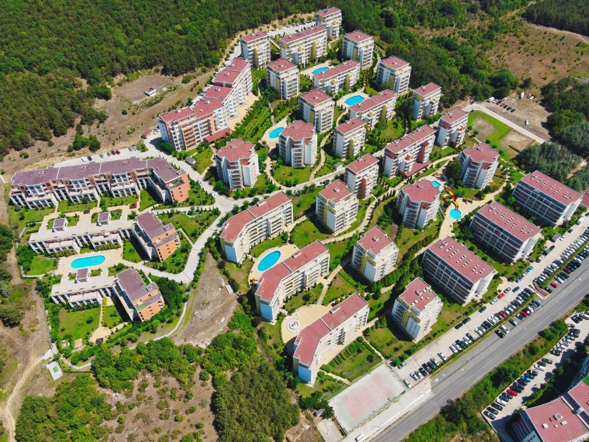 Imperial And Crown Fort Noks Grand Resort 스베티 블라스 외부 사진